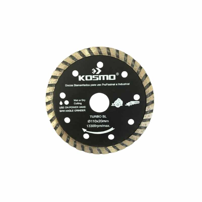 Disco diamantado Turbo SL Kosmo 110mm x 20mm, ideal para cortes rápidos e eficientes em aplicações gerais. Alta durabilidade, excelente rendimento e desempenho profissional para uso úmido ou seco.